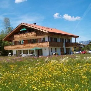  Apartment Bernhard